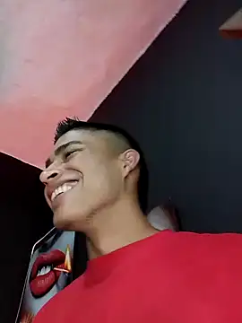 Emiliano Reyes online show from 11/16/25, 02:28