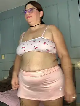 Orianabluee  online show from 11/14/25, 04:00