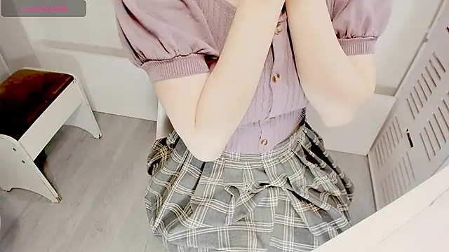 Snapshot of mimi_babyyy chatting on 05/30/26, 01:19 mimi babyyy online show from 05/30/26, 01:19