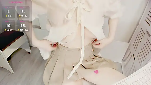 mimi babyyy online show from 06/24/26, 06:51