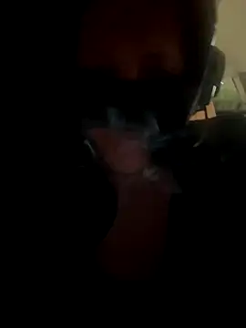 Snapshot of aznman420 chatting on 11/04/25, 11:20 aznman420 online show from 11/04/25, 11:20