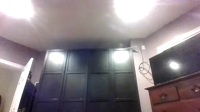 burby79 online show from 07/05/26, 03:13