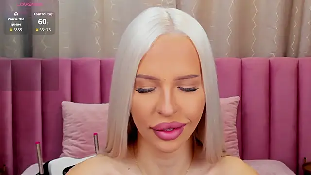 KailaCrystall online show from 11/27/25, 01:29