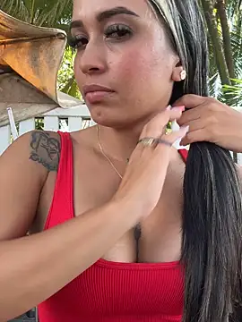 KIMBERLYPULIDO online show from 11/06/25, 07:59