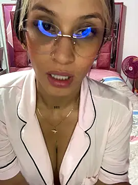 KIMBERLYPULIDO online show from 12/04/25, 04:22