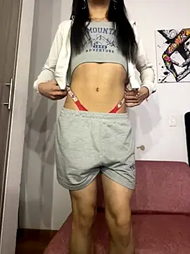 Snapshot of Agattha22 chatting on 10/19/25, 06:47 Agattha22 online show from 10/19/25, 06:47