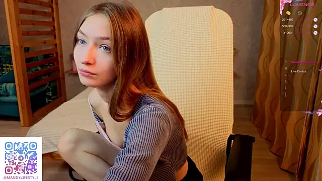 Snapshot of Candy_Mandyy chatting on 11/21/25, 01:59 Candy Mandyy online show from 11/21/25, 01:59