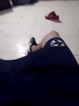 Snapshot of Pedropuente200 chatting on 10/18/25, 10:16 Pedropuente200 online show from 10/18/25, 10:16