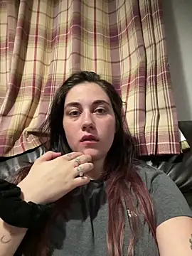 Snapshot of YourFrenchFeliciexo chatting on 11/25/25, 11:16 YourFrenchFeliciexo online show from 11/25/25, 11:16