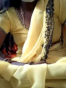 thanuja- online show from 10/24/25, 08:55