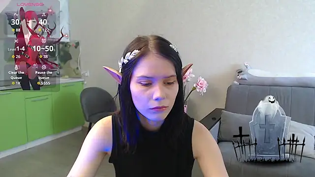 Snapshot of Mell_Hyees chatting on 10/30/25, 11:44 Mell Hyees online show from 10/30/25, 11:44