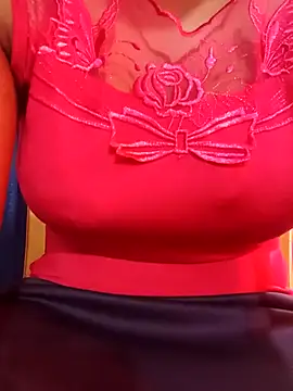 Snapshot of shakunthala96 chatting on 10/21/25, 01:39 shakunthala96 online show from 10/21/25, 01:39