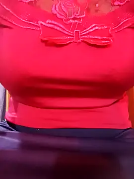 Snapshot of shakunthala96 chatting on 10/25/25, 02:52 shakunthala96 online show from 10/25/25, 02:52