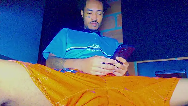 Snapshot of Anaconda_larga chatting on 02/03/26, 01:49 Anaconda larga online show from 02/03/26, 01:49