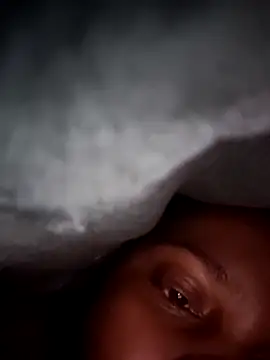 Snapshot of Big_Titties321 chatting on 10/21/25, 09:15 Big Titties321 online show from 10/21/25, 09:15