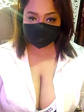 blackpearl     online show from 11/02/25, 04:42