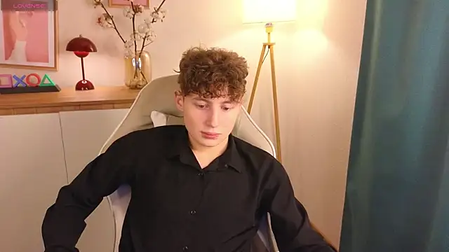 crisp1n online show from 11/14/25, 06:50