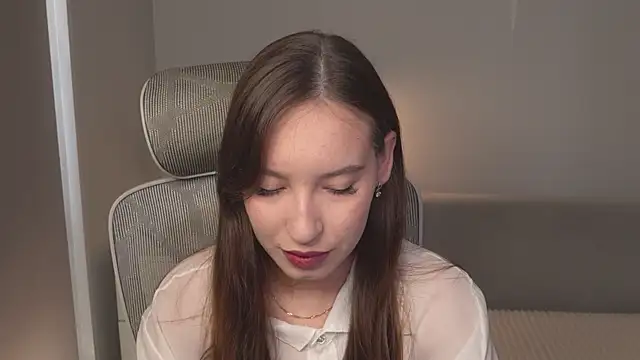 Snapshot of WhyEmmyCry chatting on 07/03/26, 05:36 WhyEmmyCry online show from 07/03/26, 05:36