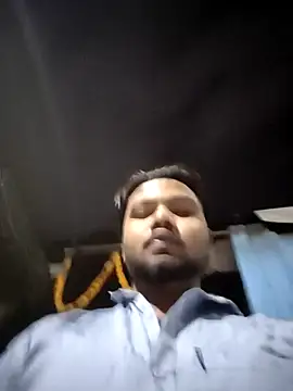 Snapshot of enough_sexy chatting on 10/25/25, 01:40 enough sexy online show from 10/25/25, 01:40