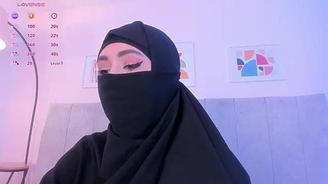 fatiima  online show from 06/02/26, 07:05