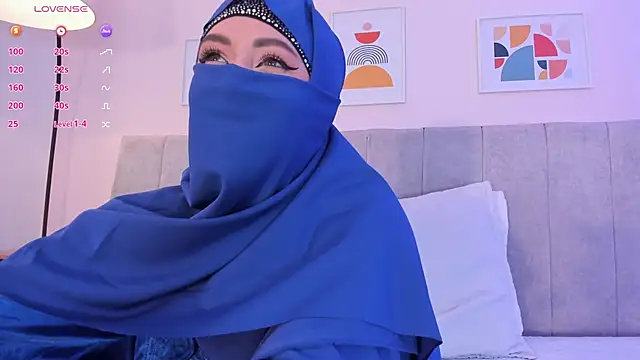 fatiima  online show from 06/06/26, 07:07
