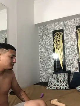 Demon foxes online show from 10/24/25, 07:32