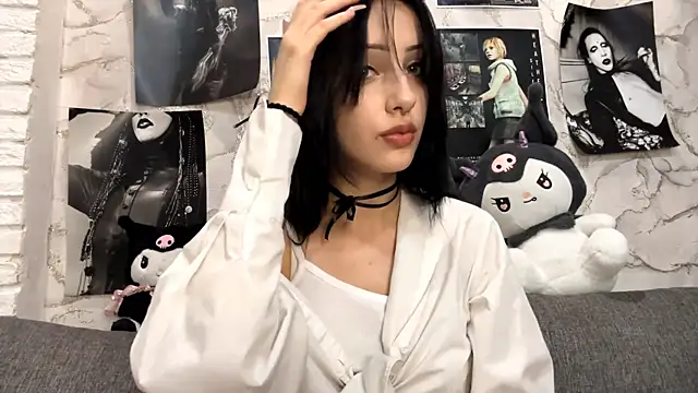 Snapshot of ForeTiff chatting on 10/23/25, 07:12 ForeTiff online show from 10/23/25, 07:12