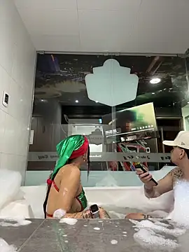 zelda kuro online show from 11/12/25, 04:35