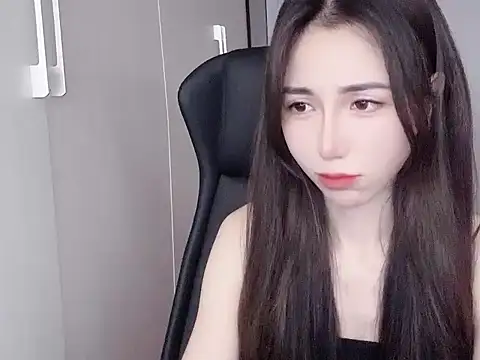 Snapshot of -Alicee- chatting on 11/07/25, 03:06 -Alicee- online show from 11/07/25, 03:06