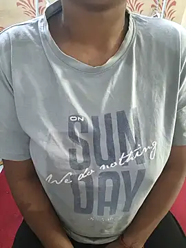 hot richa online show from 12/19/25, 06:09