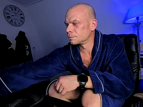 Snapshot of Kinky_Play1 chatting on 03/17/26, 07:39 Kinky Play1 online show from 03/17/26, 07:39