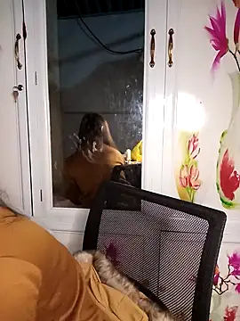 Fish yellow online show from 11/13/25, 07:24