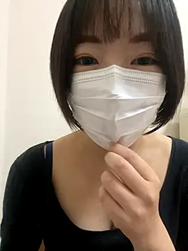 Yurika oO online show from 11/04/25, 12:04