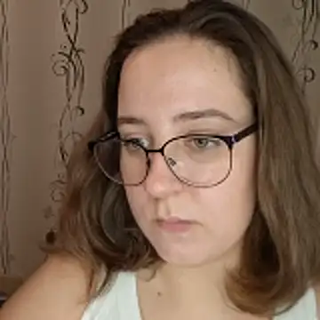 Snapshot of Bell_Gabi chatting on 11/07/25, 06:52 Bell Gabi online show from 11/07/25, 06:52