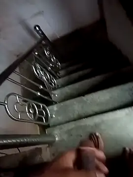 Snapshot of Saddam2332 chatting on 10/30/25, 12:45 Saddam2332 online show from 10/30/25, 12:45