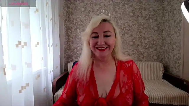 LadyKriss online show from 06/12/26, 03:49