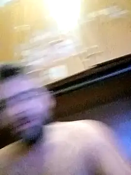 Snapshot of Camionista121998 chatting on 10/26/25, 05:19 Camionista121998 online show from 10/26/25, 05:19