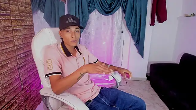 paul booy online show from 10/28/25, 03:32