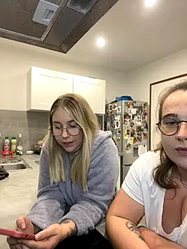 Snapshot of havastia chatting on 10/28/25, 07:16 havastia online show from 10/28/25, 07:16