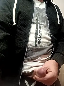 Romaeterna  online show from 11/30/25, 10:36