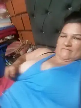 Snapshot of estrellita-sexy chatting on 10/26/25, 08:15 estrellita-sexy online show from 10/26/25, 08:15