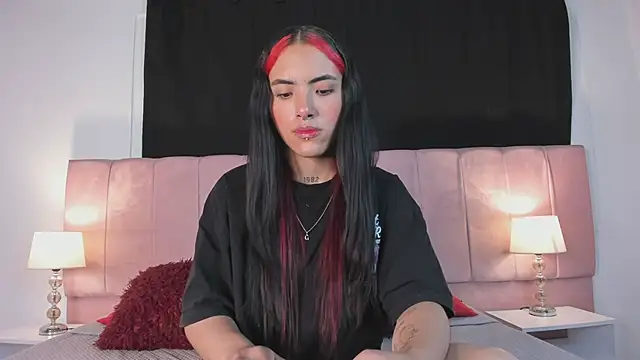 valery  gv online show from 10/25/25, 06:24