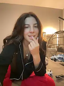 Brunnettebabe007 online show from 11/10/25, 01:37