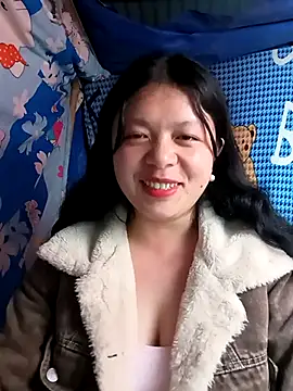 lisa-bae00 online show from 03/11/26, 12:33