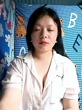 lisa-bae00 online show from 05/11/26, 02:45