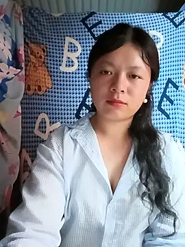 lisa-bae00 online show from 06/06/26, 12:10