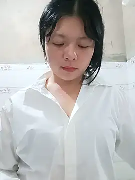 lisa-bae00 online show from 06/20/26, 12:36