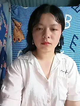lisa-bae00 online show from 06/20/26, 12:41