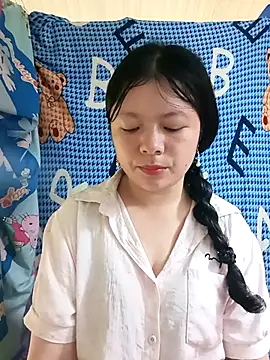 lisa-bae00 online show from 06/21/26, 12:46
