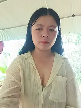 lisa-bae00 online show from 07/21/26, 12:02